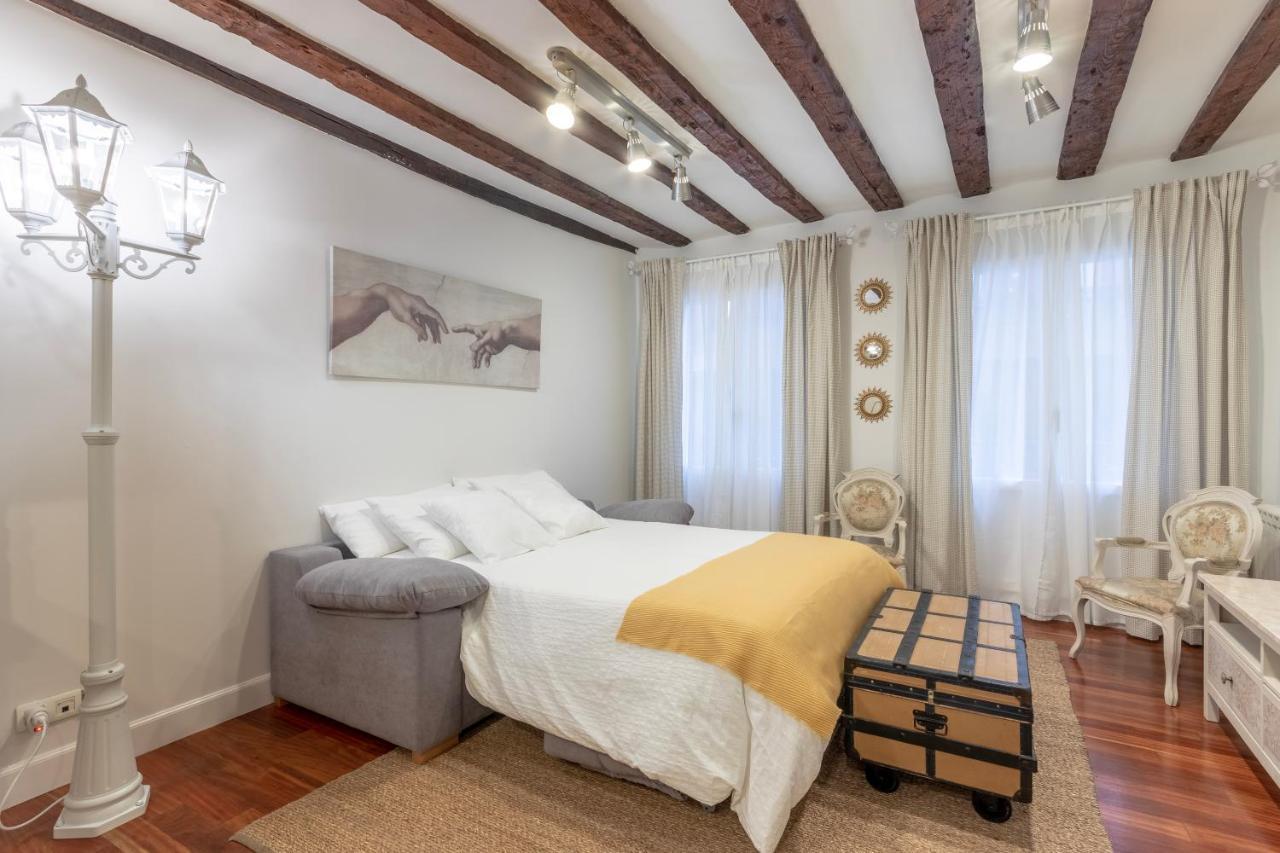 Precioso Apartamento Con Entrada Autonoma En El Casco Viejo Bilbao Buitenkant foto