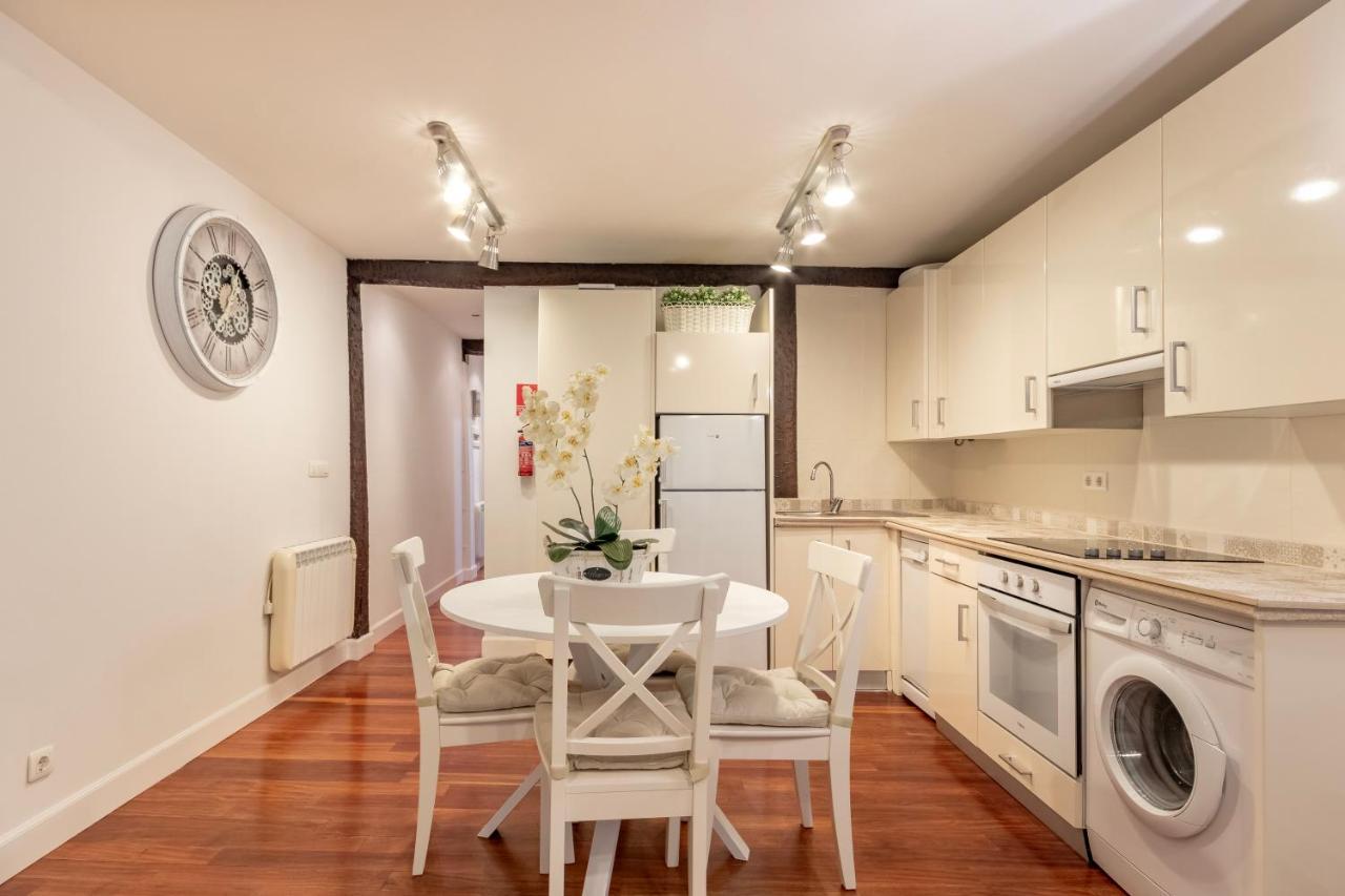 Precioso Apartamento Con Entrada Autonoma En El Casco Viejo Bilbao Buitenkant foto